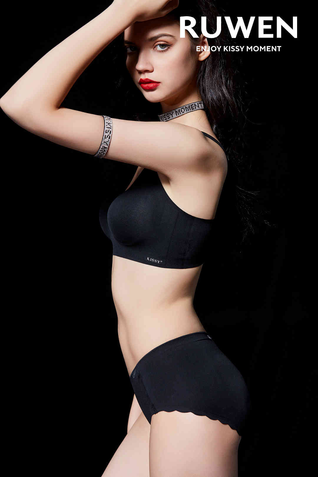 DIAMOND SHOULDER STRAP COLLANGEN SILK BRA SET
