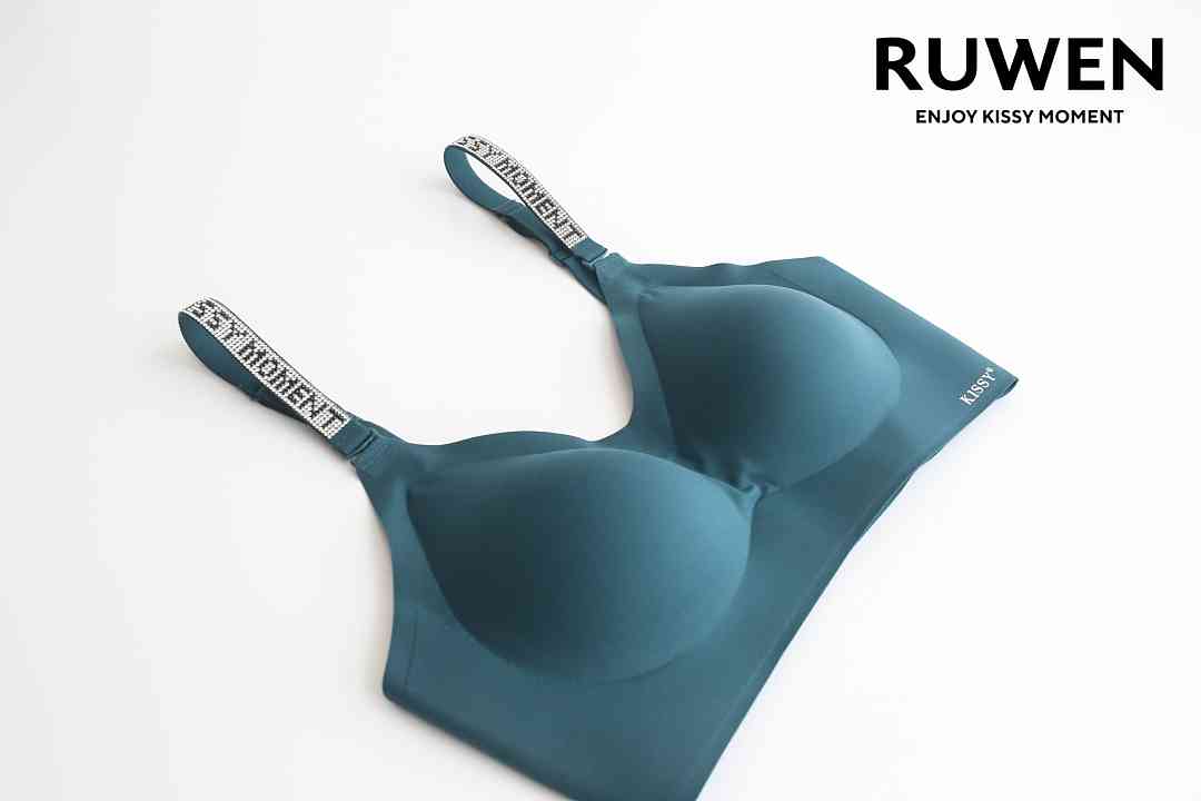 DIAMOND SHOULDER STRAP COLLANGEN SILK BRA SET